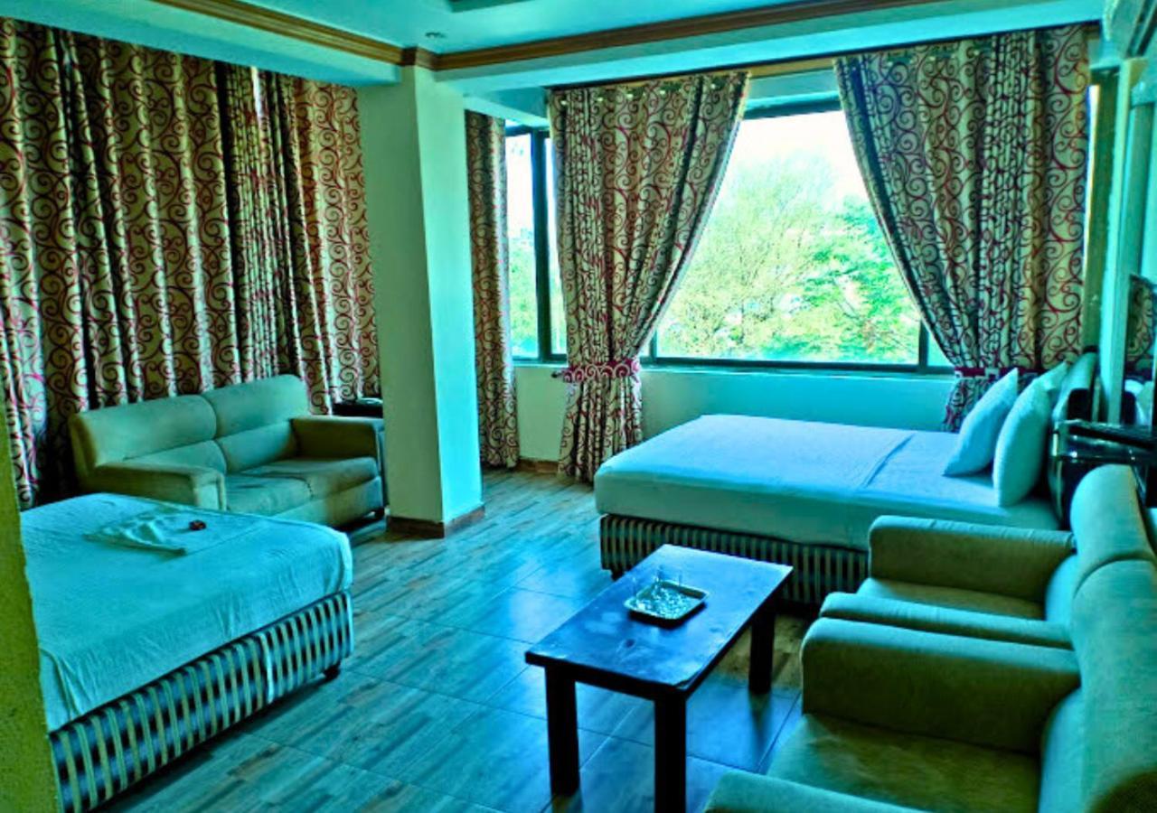 New Islamabad Hotel Dış mekan fotoğraf