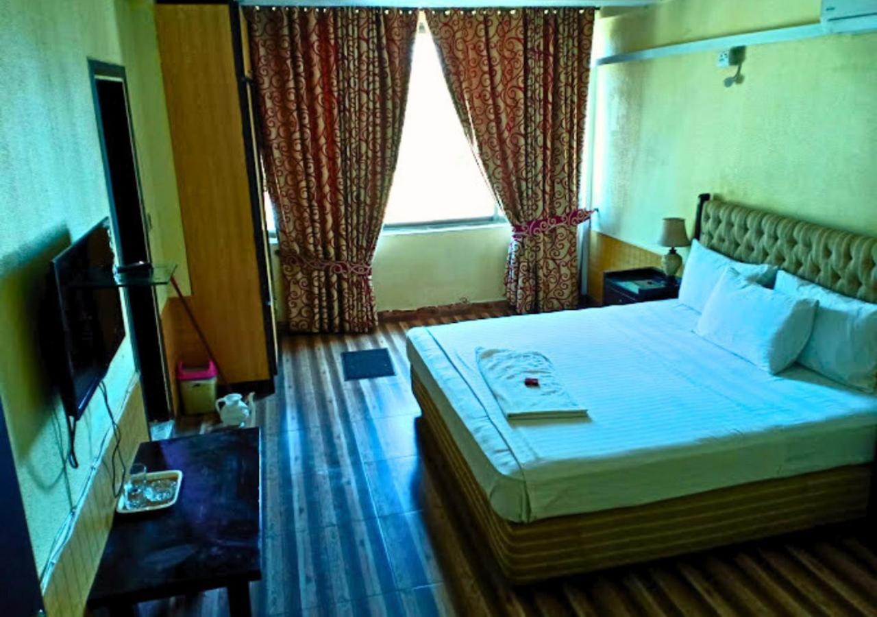 New Islamabad Hotel Dış mekan fotoğraf