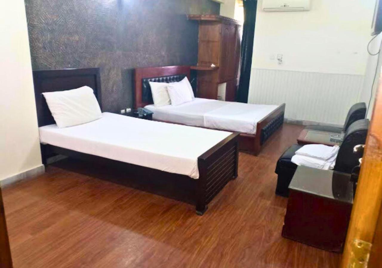 New Islamabad Hotel Dış mekan fotoğraf